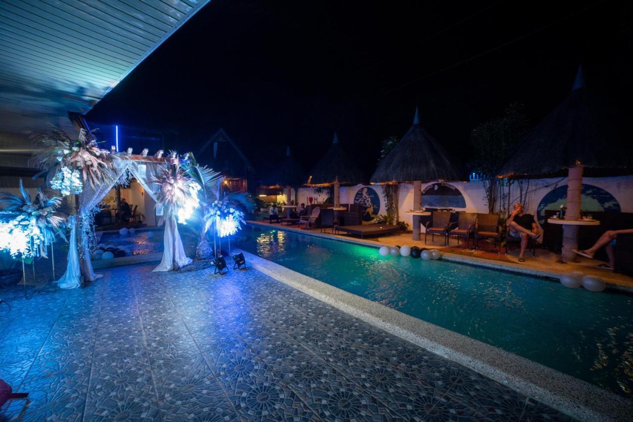 Blue Moon Inn Dauis Zewnętrze zdjęcie