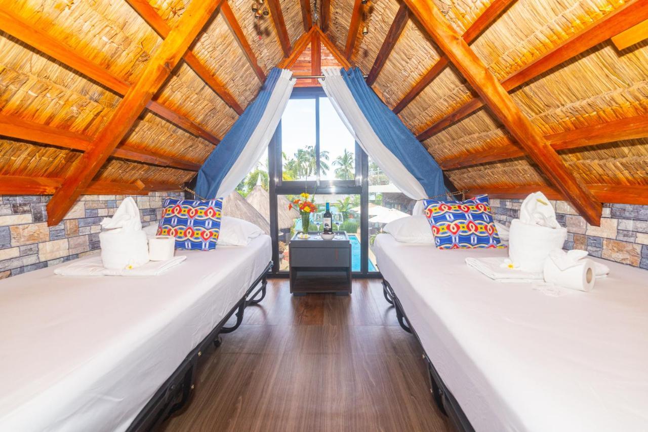 Blue Moon Inn Dauis Zewnętrze zdjęcie